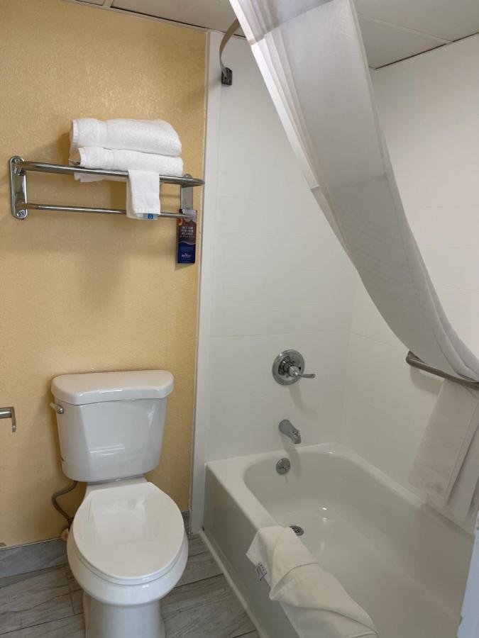 Baymont By Wyndham Scranton Hotel Dunmore