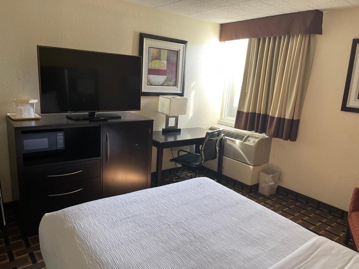 Hotel Baymont By Wyndham Scranton Dunmore