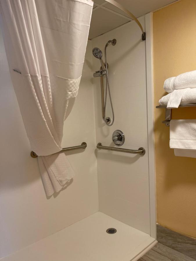 Hotel Baymont By Wyndham Scranton