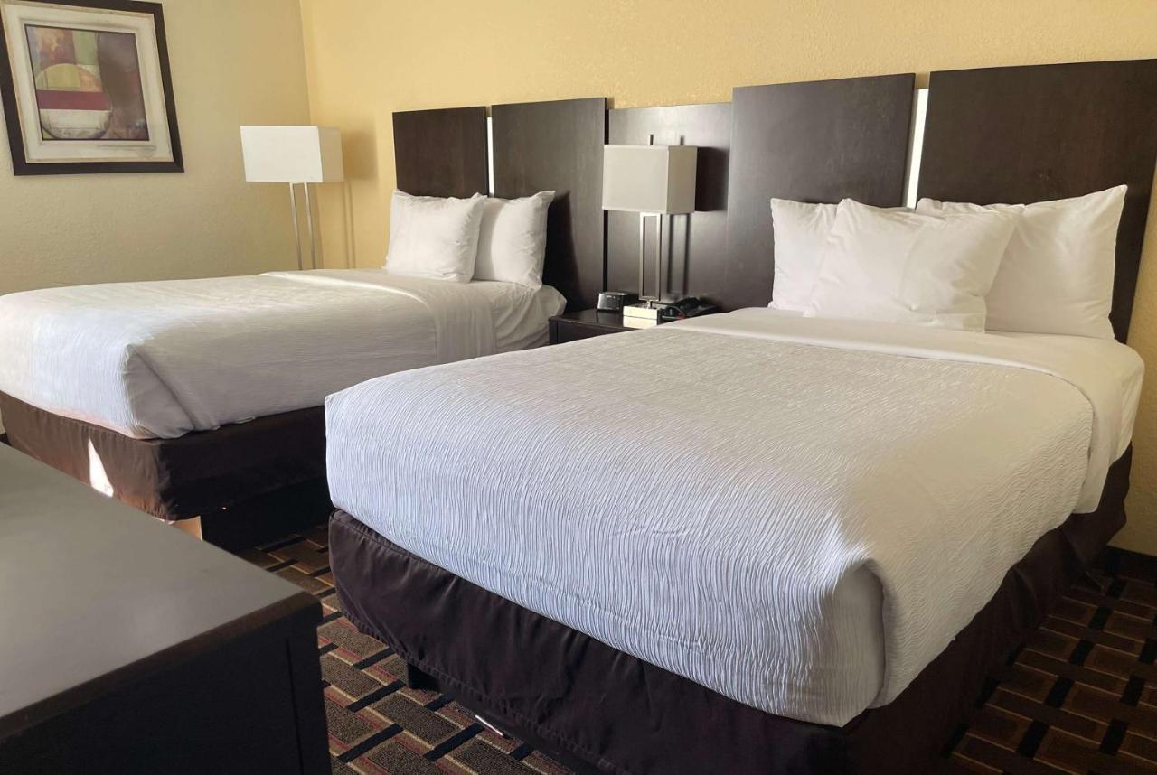 Hotel Baymont By Wyndham Scranton