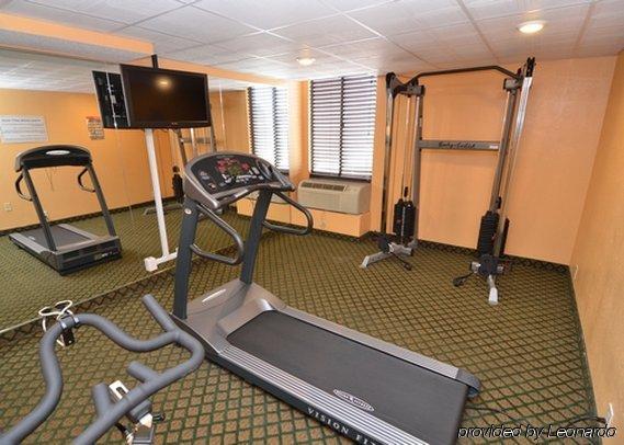 Baymont By Wyndham Scranton Hotel 2*