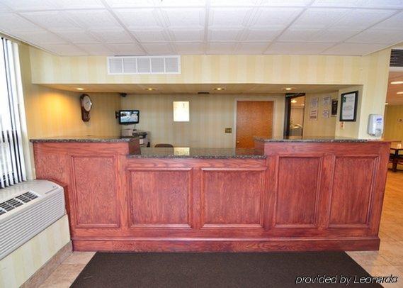 Baymont By Wyndham Scranton Hotel 2*