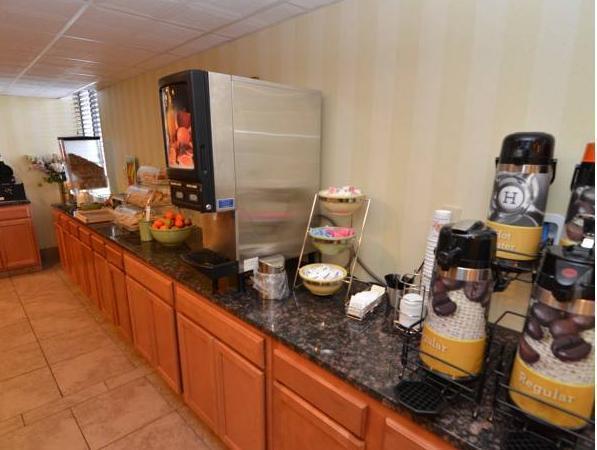 Baymont By Wyndham Scranton 2*