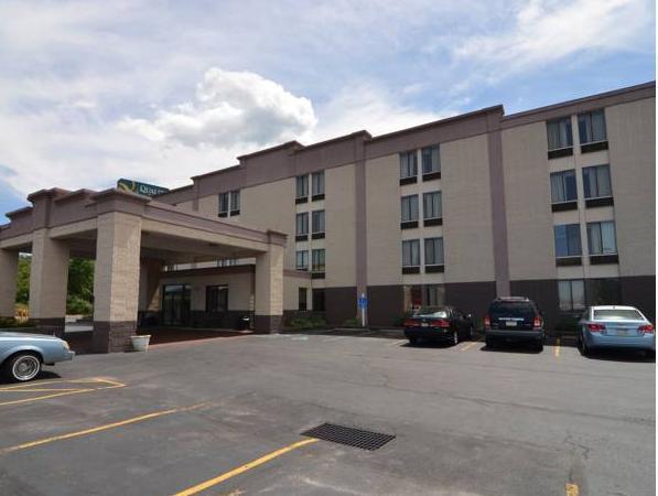 Baymont By Wyndham Scranton Hotel